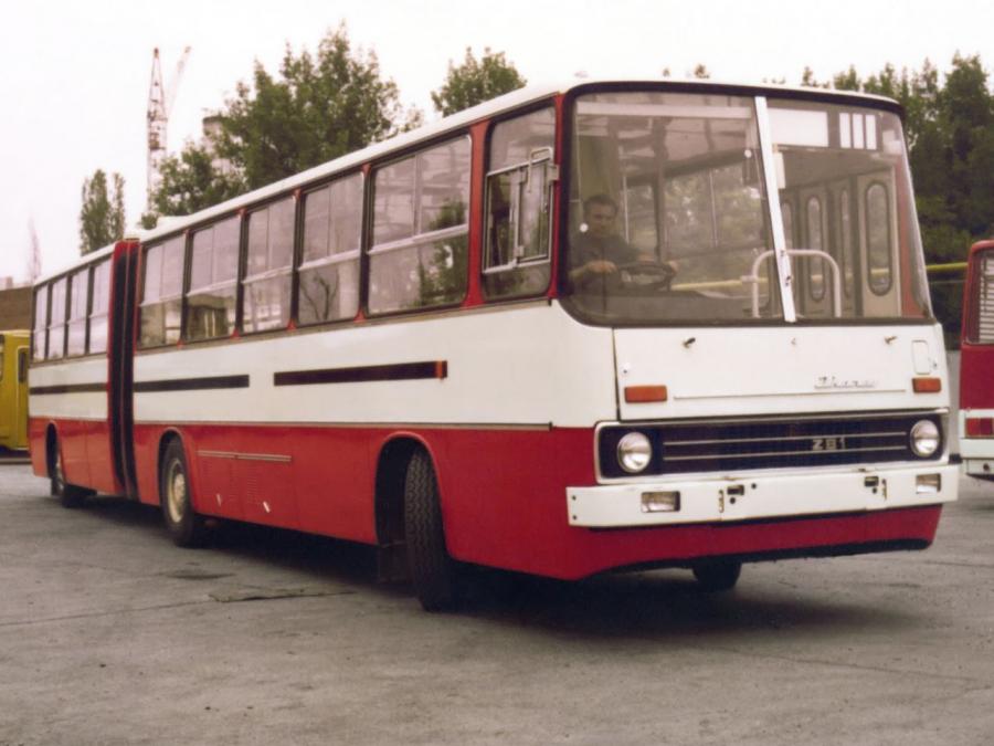  Ikarus 281 1978 года  (фото 1 из 11)